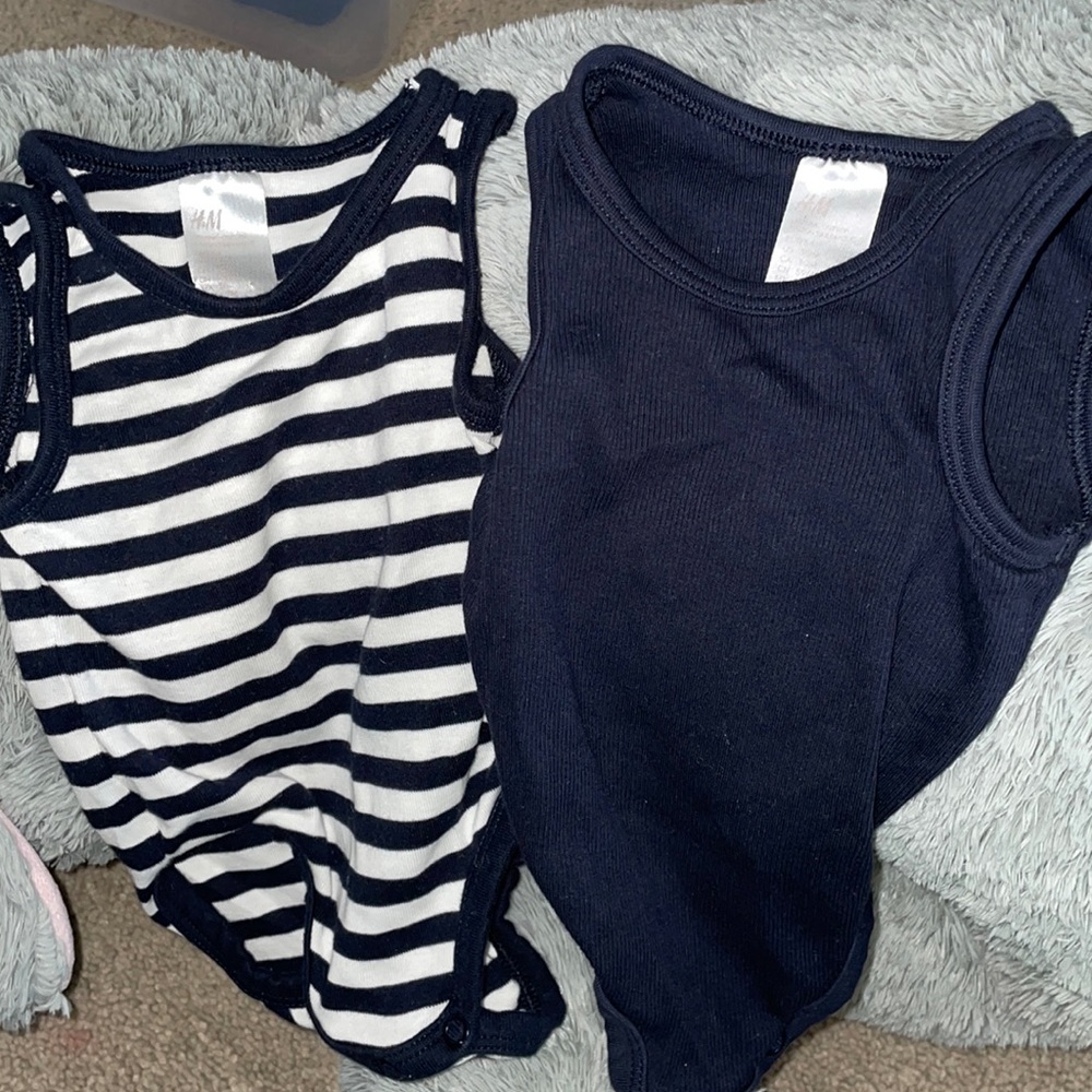 Baby boy sleeveless bodysuit set